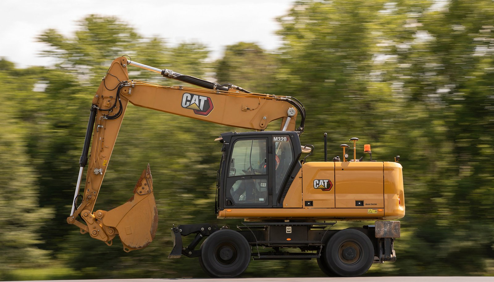 Excavadora de Ruedas Cat M320