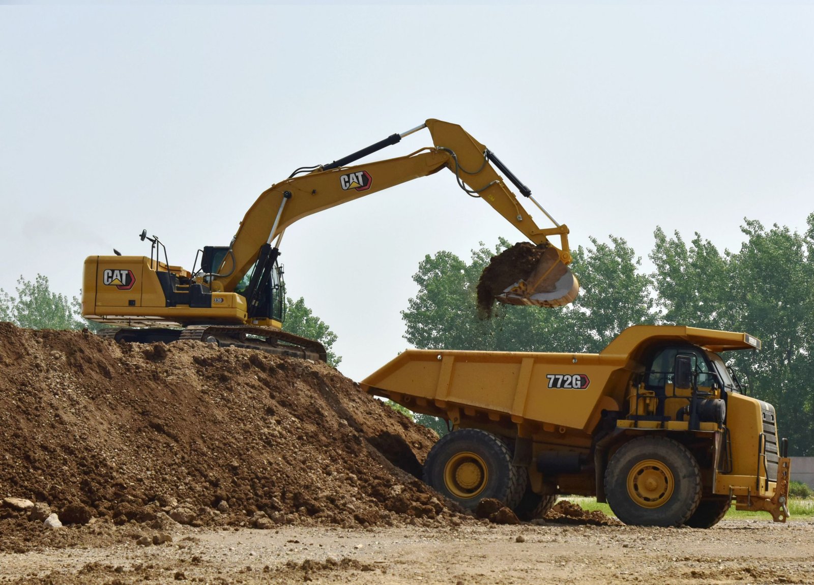 Excavadora Hidráulica mediana Cat 330 Tier 3