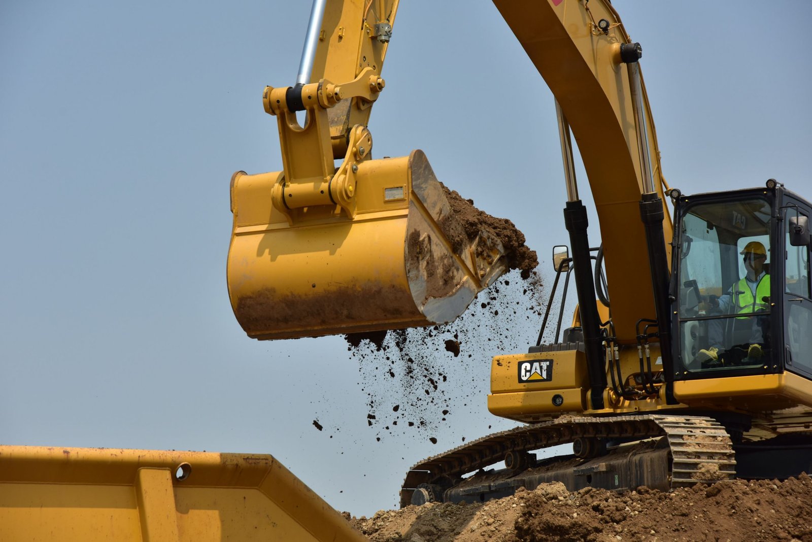 Excavadora Hidráulica mediana Cat 330 Tier 3